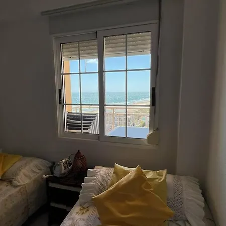 Apartamento Con Acceso Directo A La Playa アパート